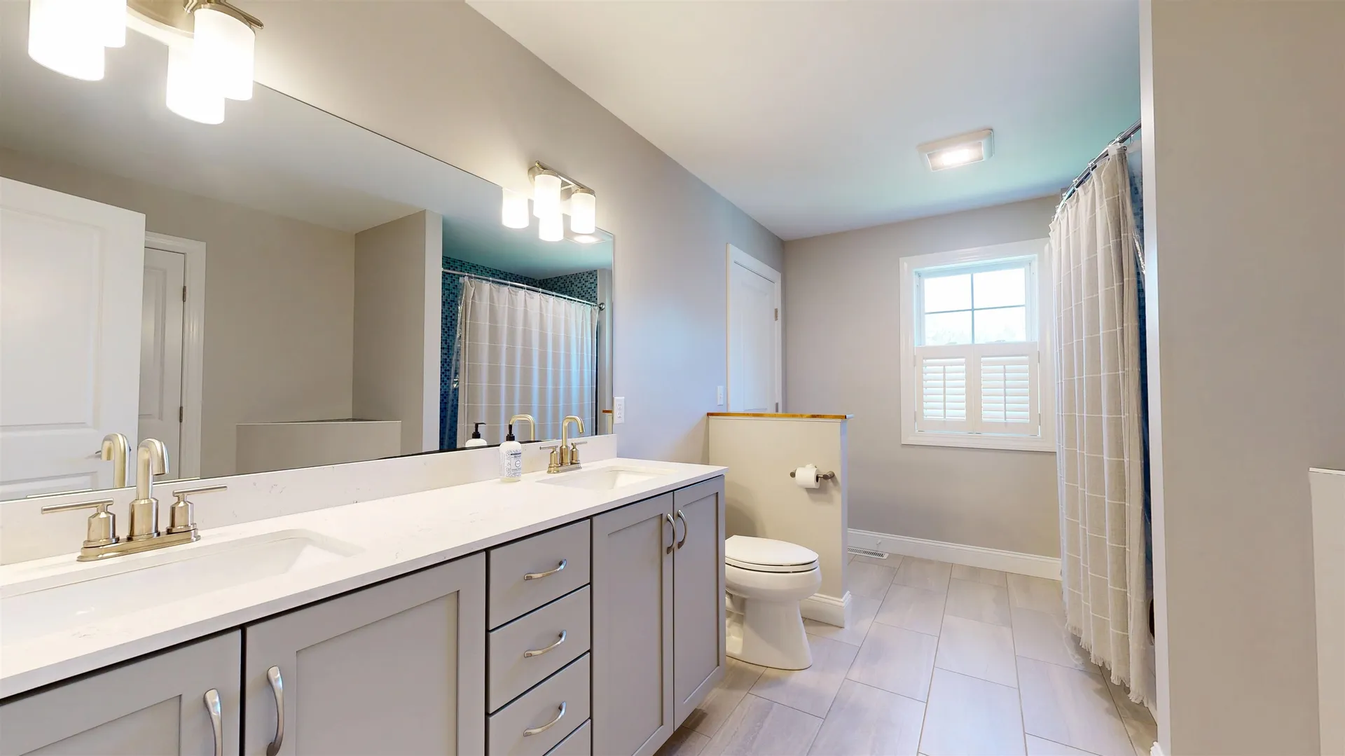 17 Jen Barry Lane Colchester VT 05446