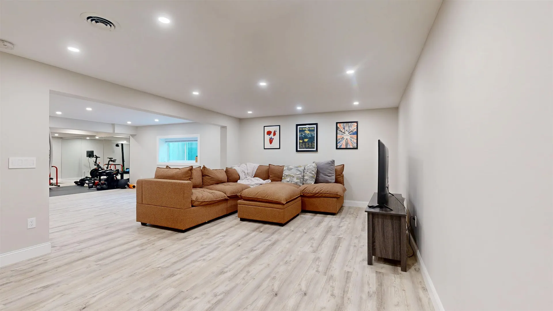 17 Jen Barry Lane Colchester VT 05446