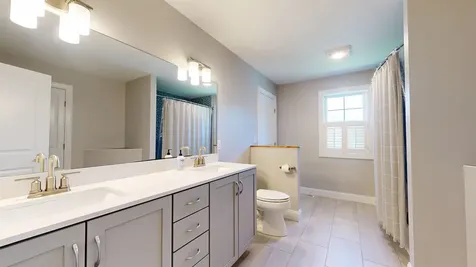 17 Jen Barry Lane Colchester VT 05446