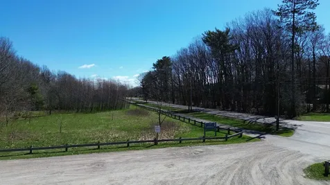 17 Jen Barry Lane Colchester VT 05446