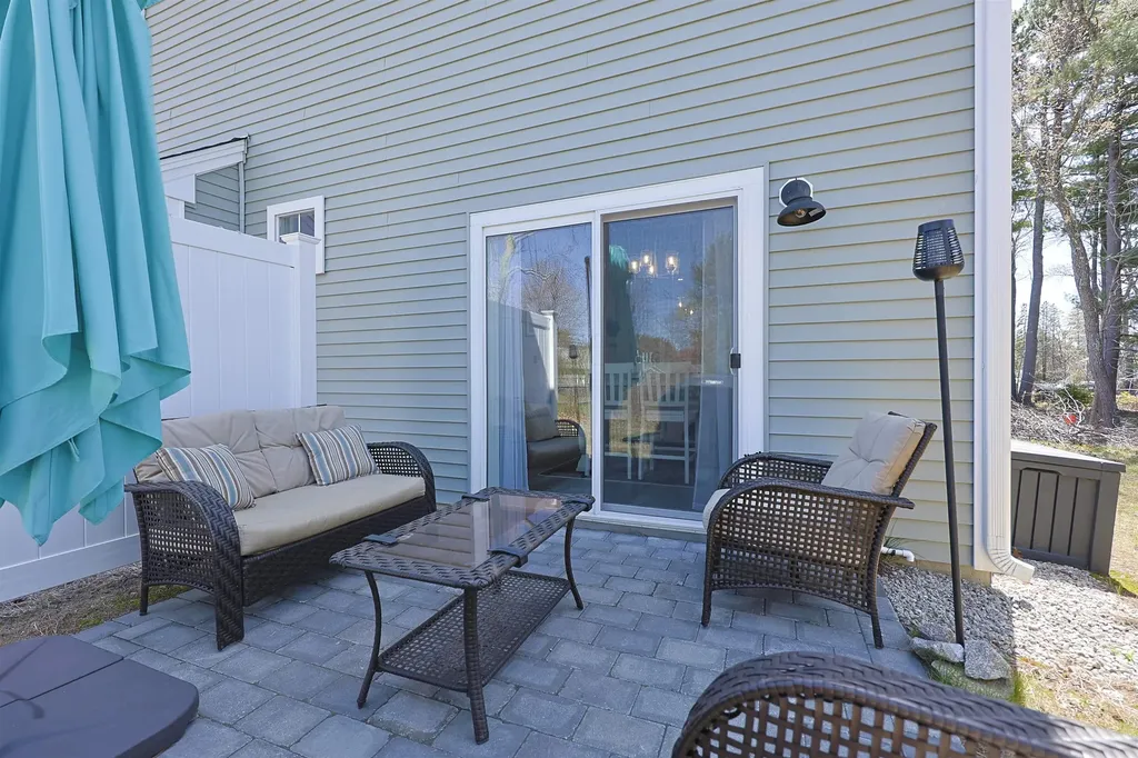 15 Copper Drive Dover NH 03820