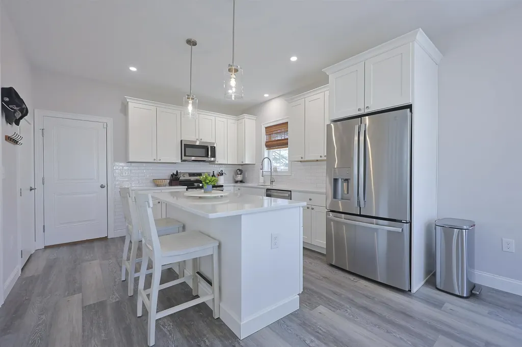 15 Copper Drive Dover NH 03820