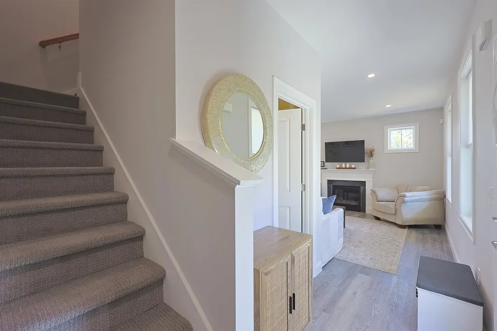 15 Copper Drive Dover NH 03820