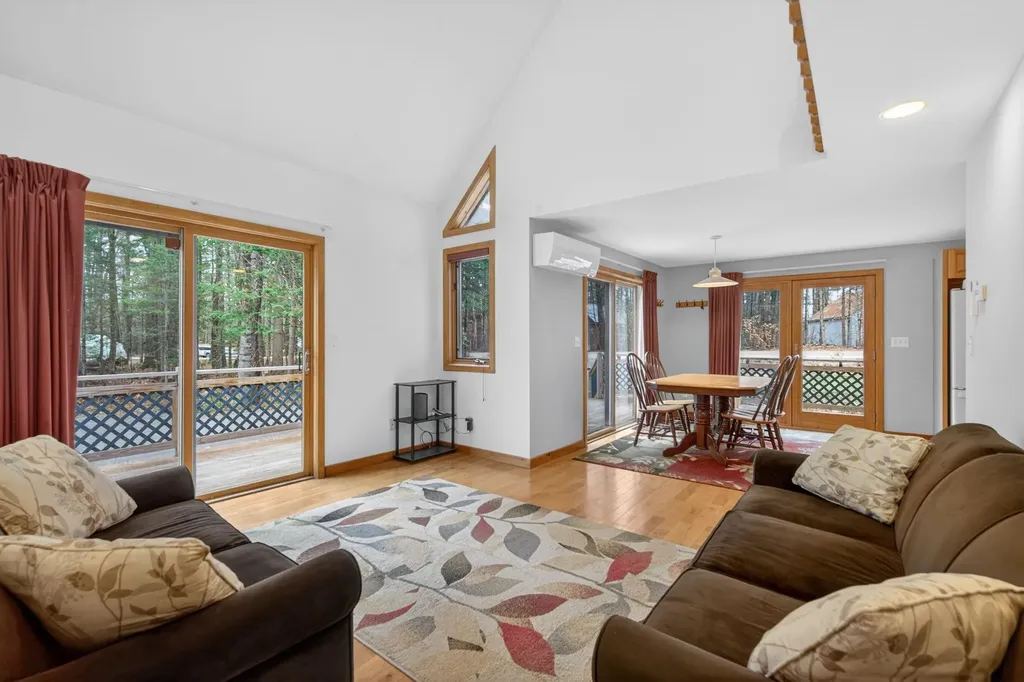 77 Anderson Road Unity NH 03773