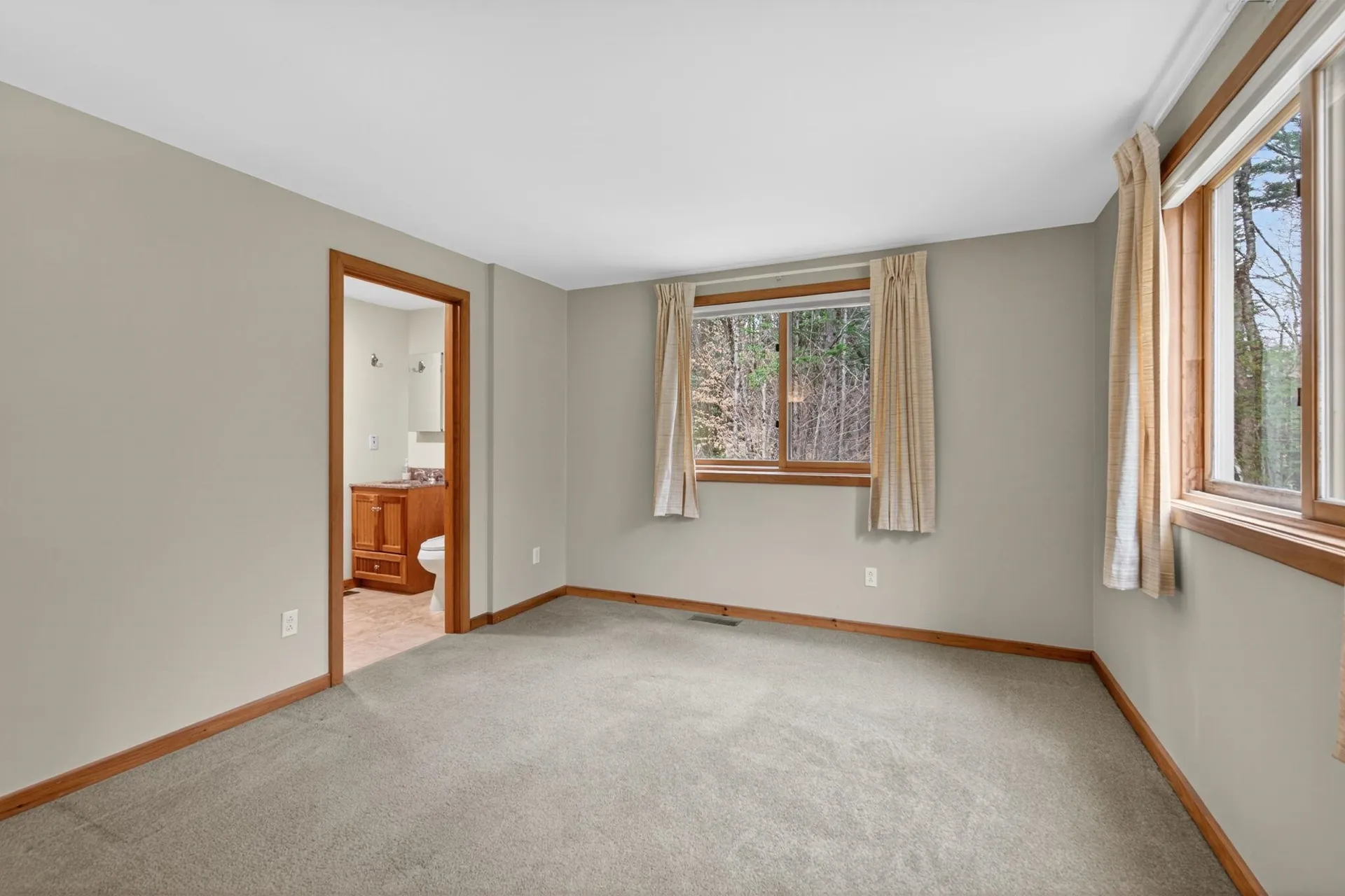 77 Anderson Road Unity NH 03773