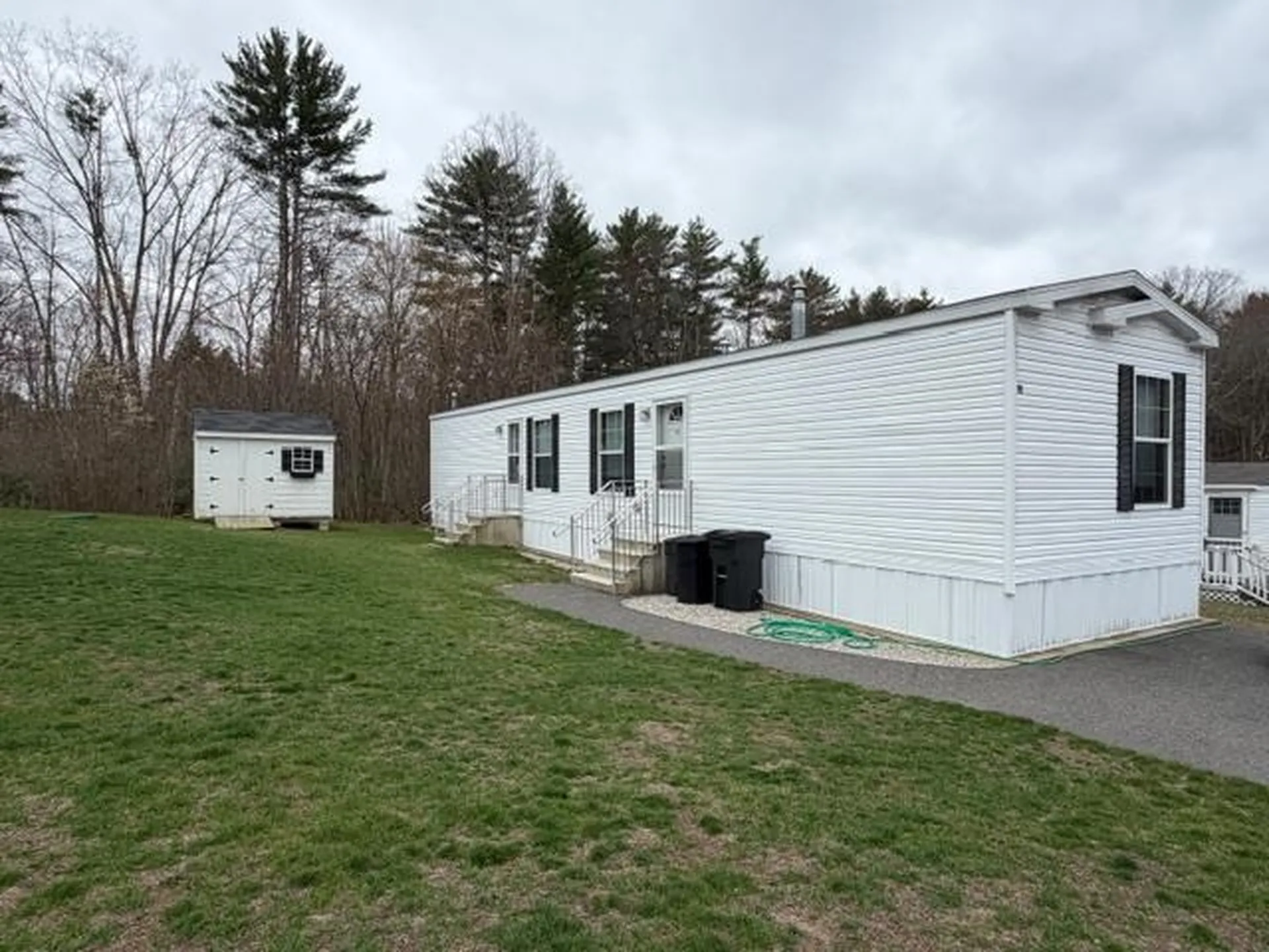 19 Atlas Place Derry NH 03038
