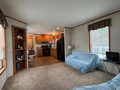 19 Atlas Place Derry NH 03038