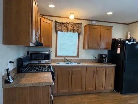 19 Atlas Place Derry NH 03038