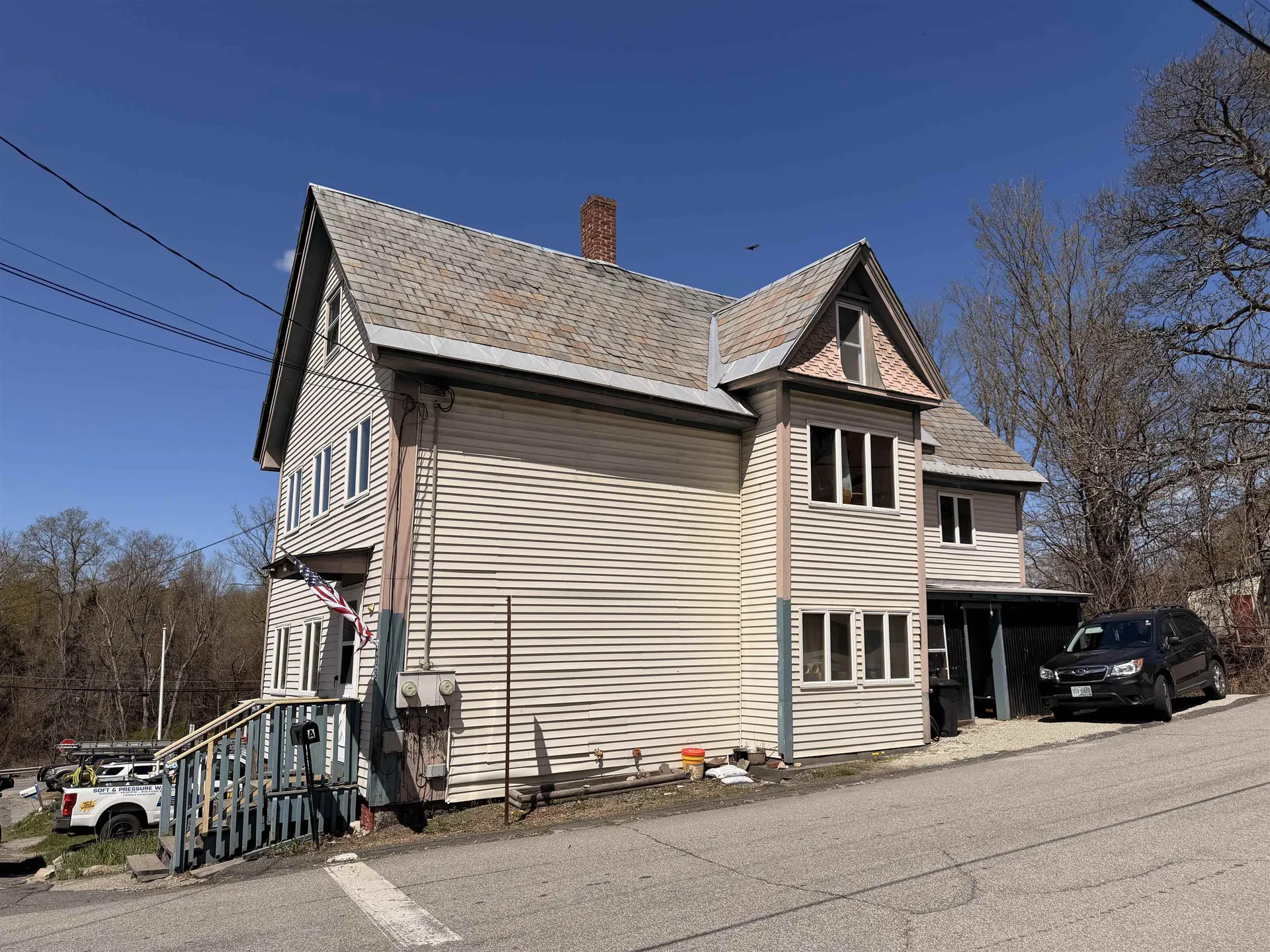 12 Mechanic Street Winchester NH 03470