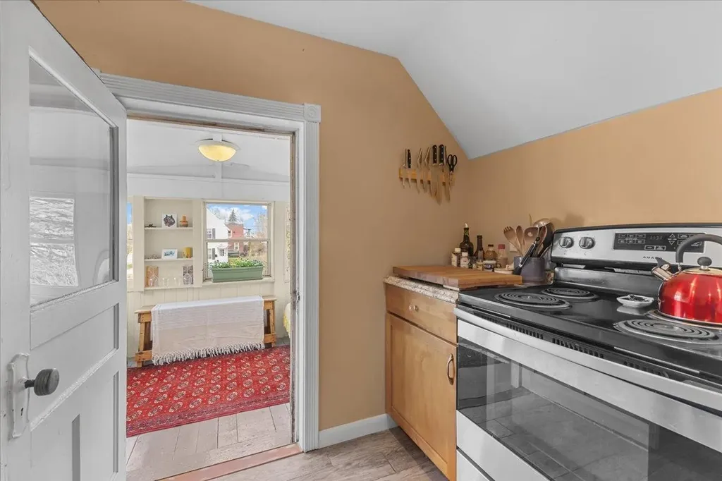 42-44 Oak Street Burlington VT 05401