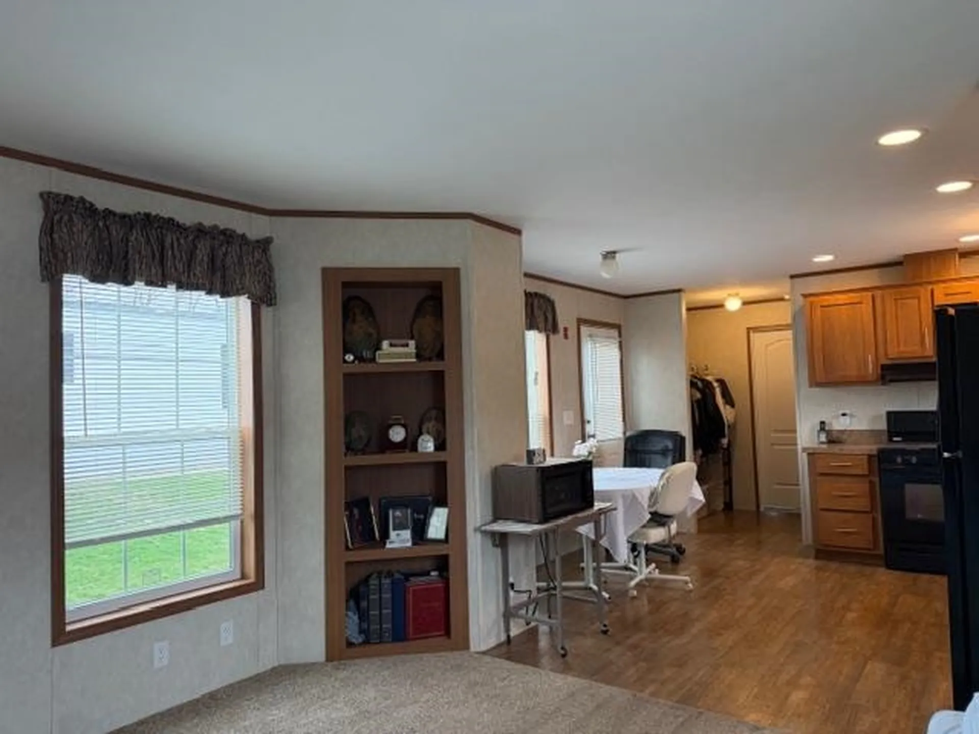19 Atlas Place Derry NH 03038
