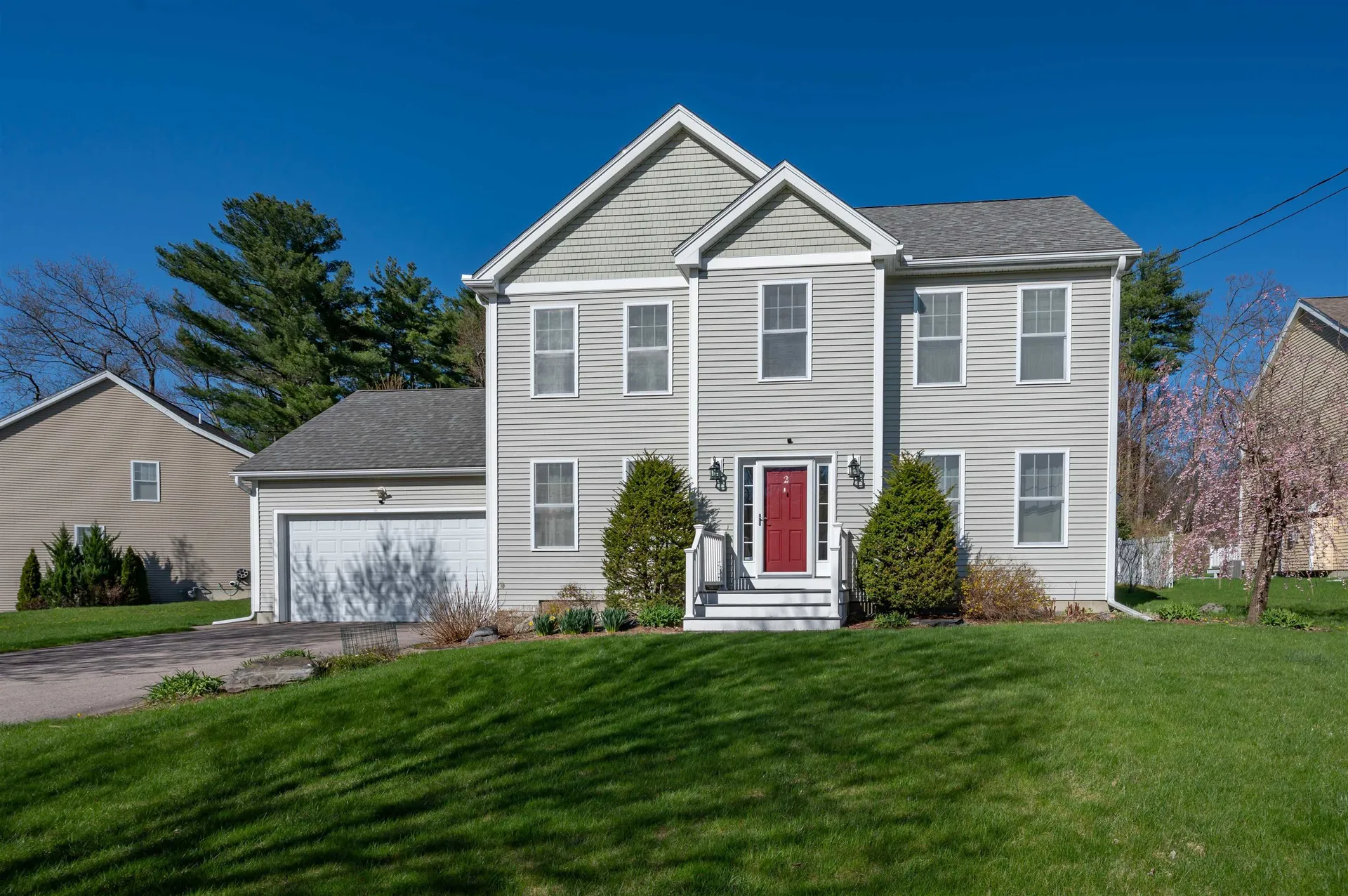 2 Jennifer Drive Nashua NH 03062