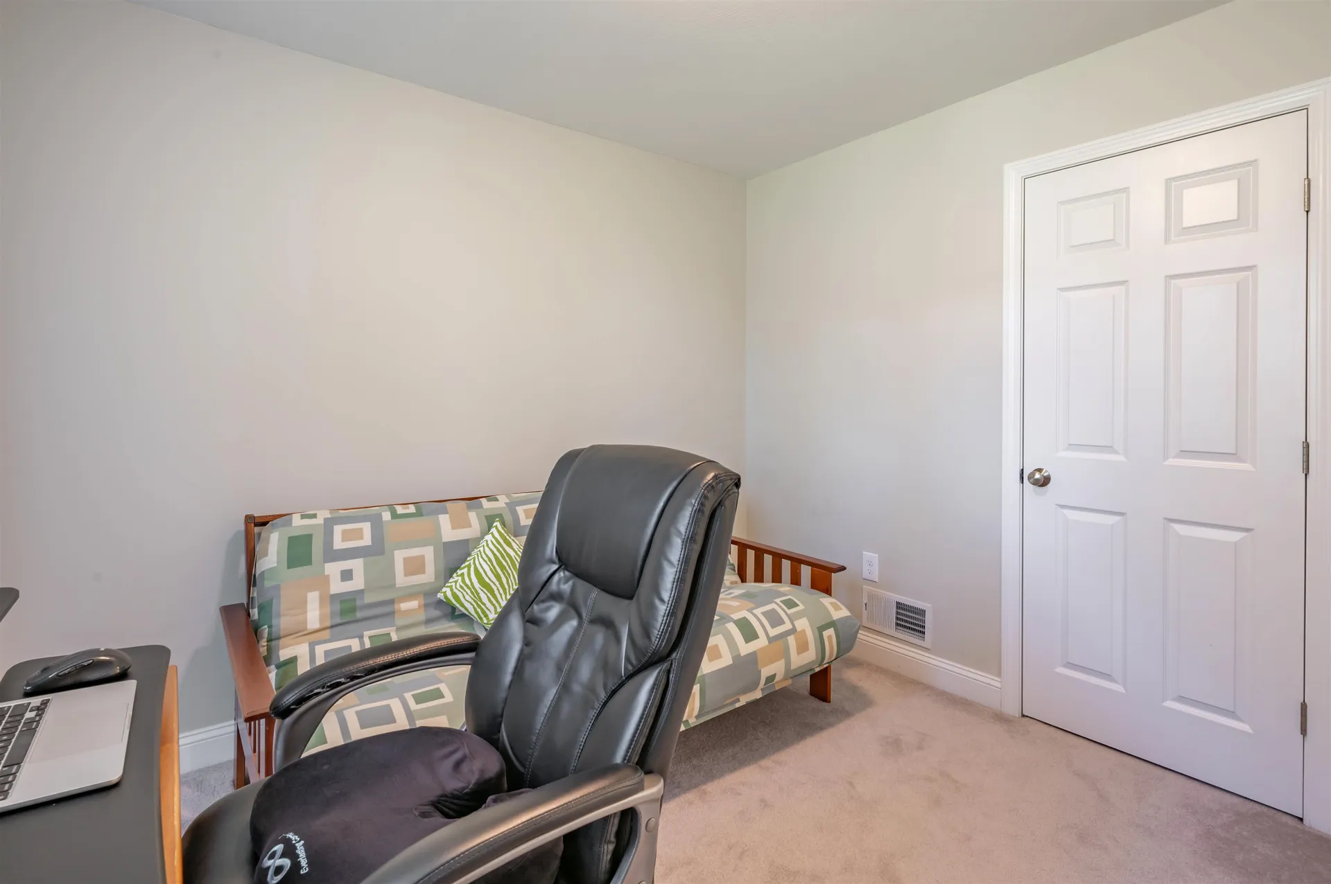 2 Jennifer Drive Nashua NH 03062