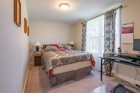 2 Jennifer Drive Nashua NH 03062