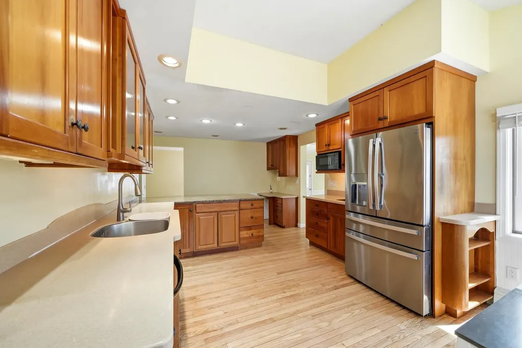 243 Winnacunnet Road Hampton NH 03842