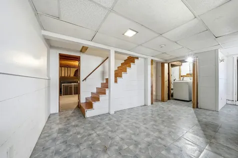 243 Winnacunnet Road Hampton NH 03842