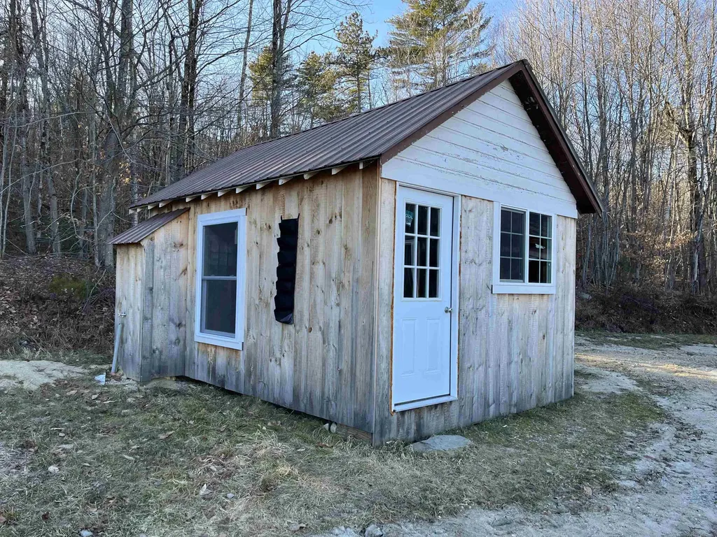 11 Raccoon Hill Road Salisbury NH 03268