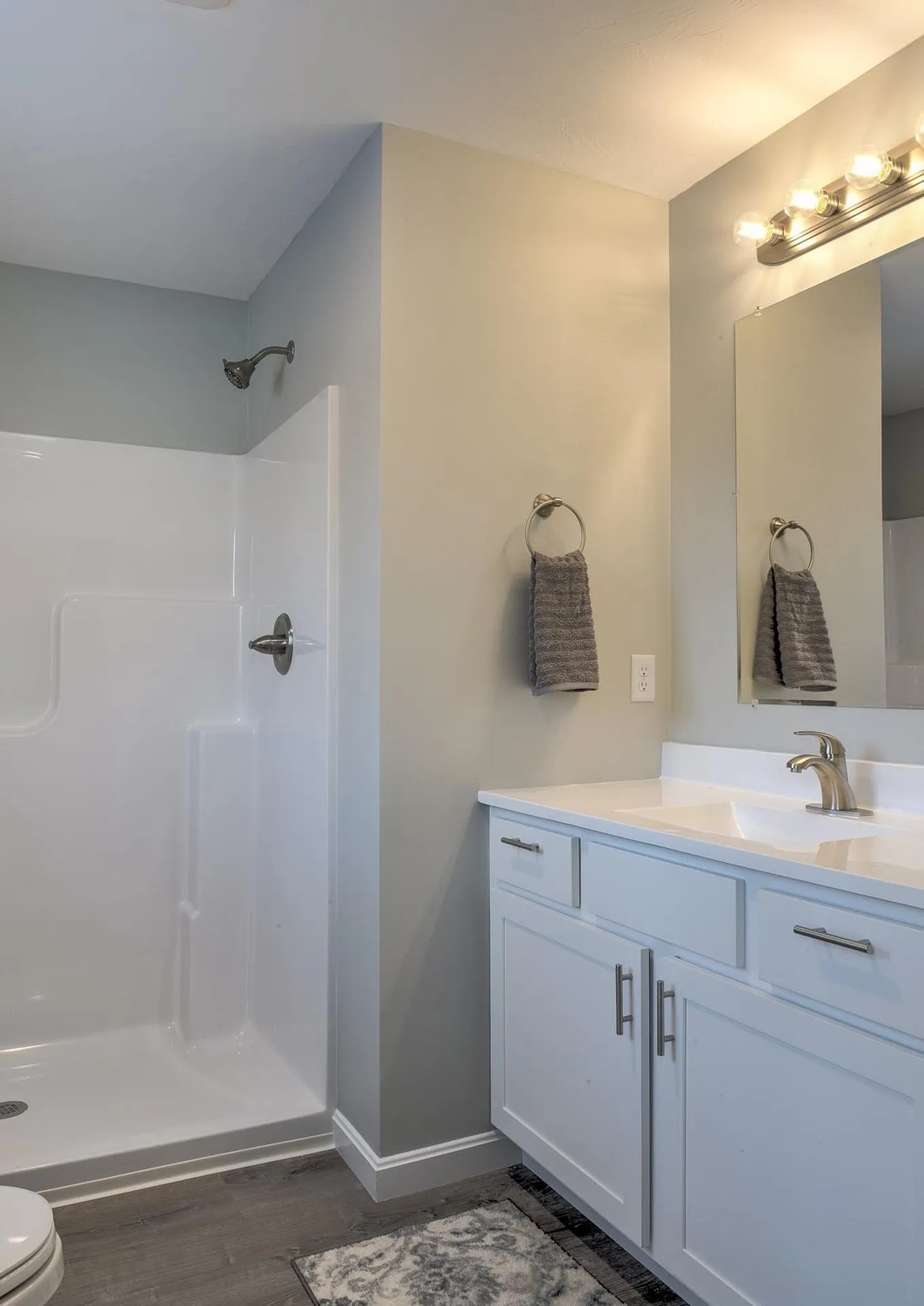 6 Asheley Avenue Hinsdale NH 03451