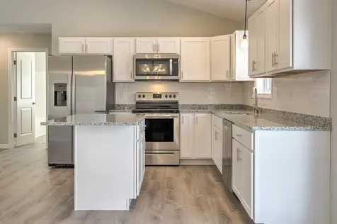 6 Asheley Avenue Hinsdale NH 03451
