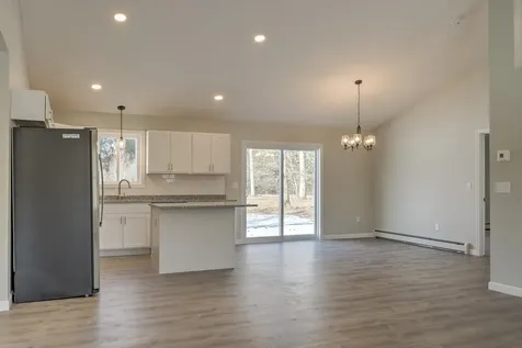 6 Asheley Avenue Hinsdale NH 03451