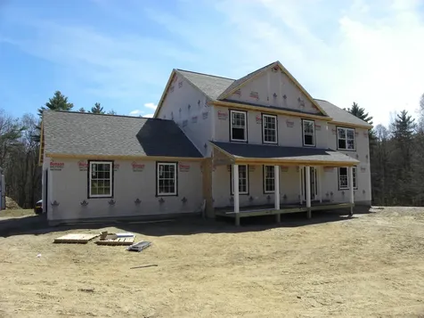 11 Hillside Terrace Danville NH 03819