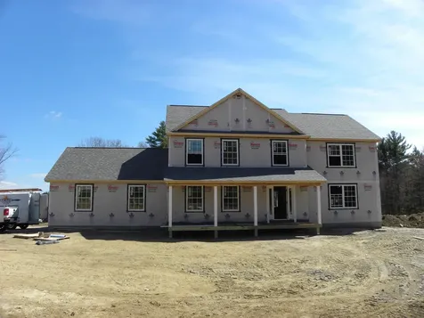 11 Hillside Terrace Danville NH 03819