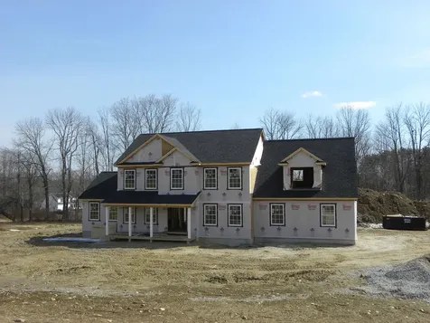 9 Hillside Terrace Danville NH 03819