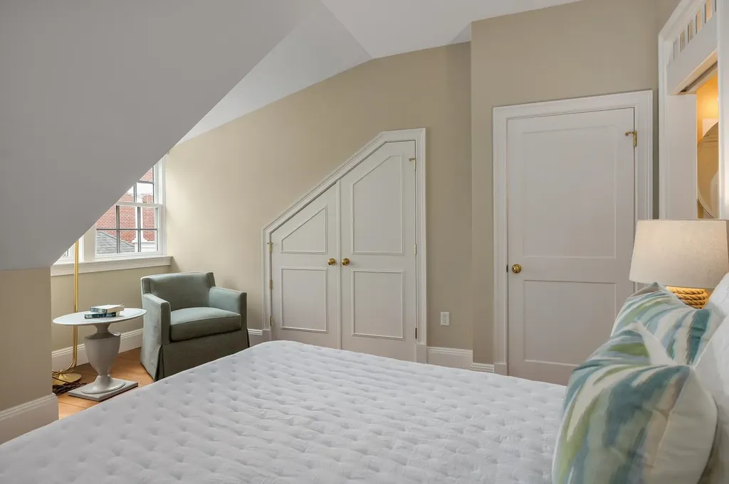 58 State Street Portsmouth NH 03801