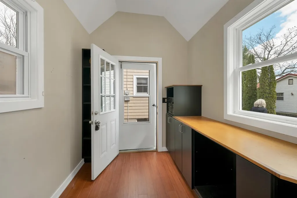8 Leland Road Effingham NH 03882