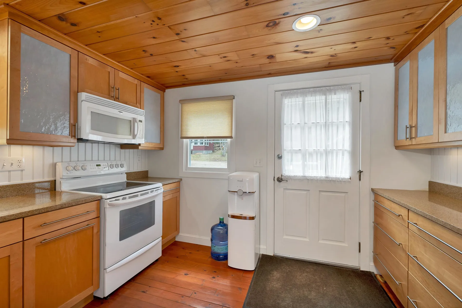 8 Leland Road Effingham NH 03882
