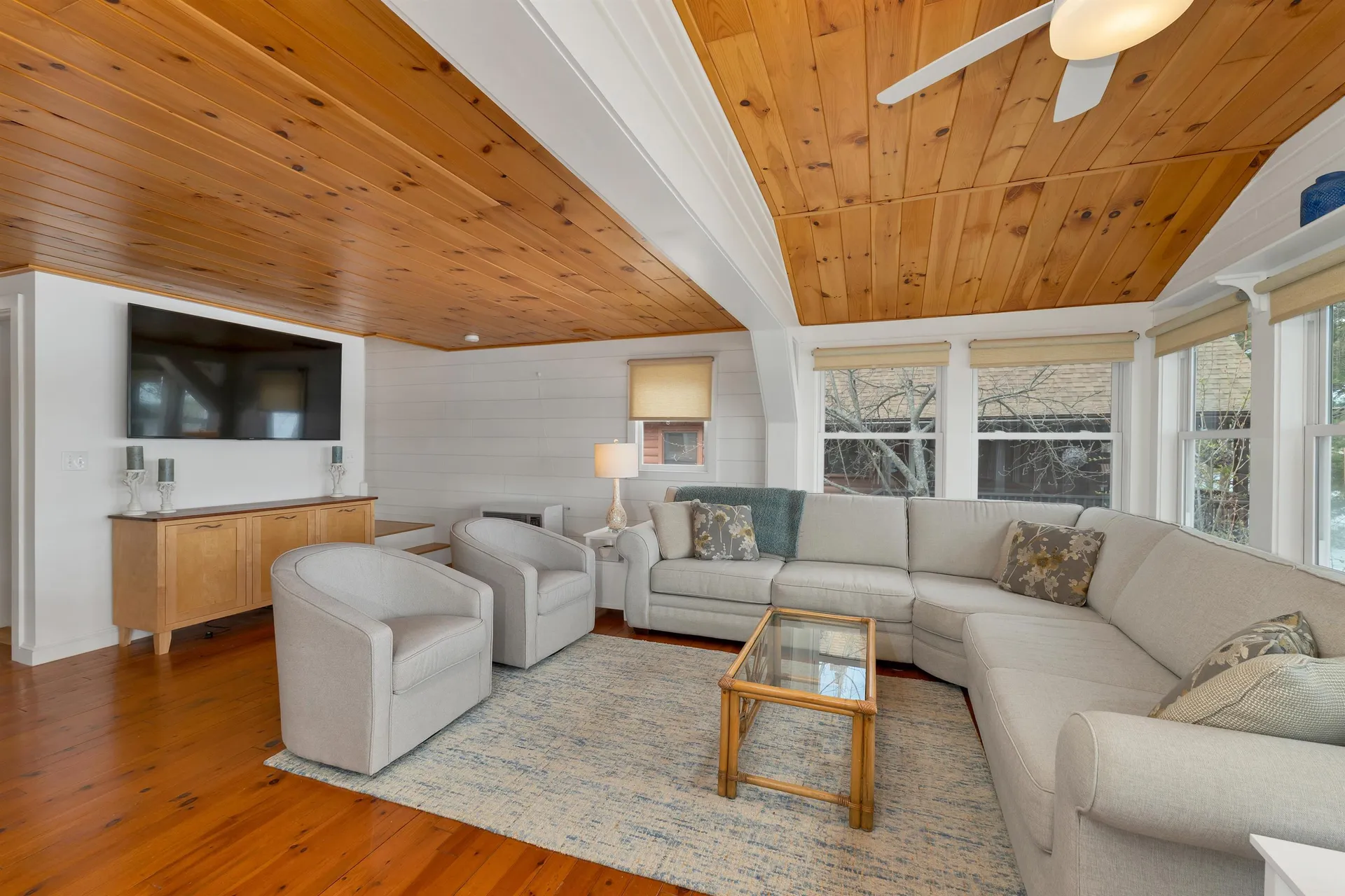 8 Leland Road Effingham NH 03882