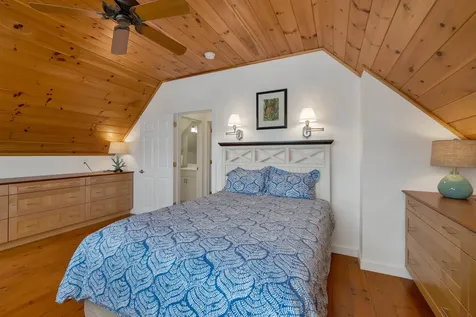 8 Leland Road Effingham NH 03882
