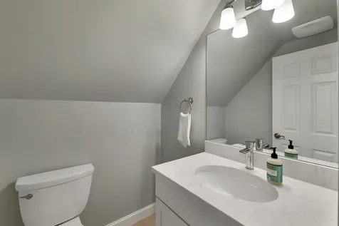 8 Leland Road Effingham NH 03882