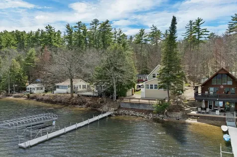 8 Leland Road Effingham NH 03882