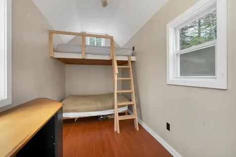 8 Leland Road Effingham NH 03882