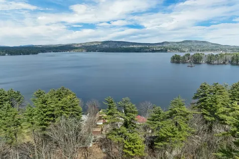 8 Leland Road Effingham NH 03882