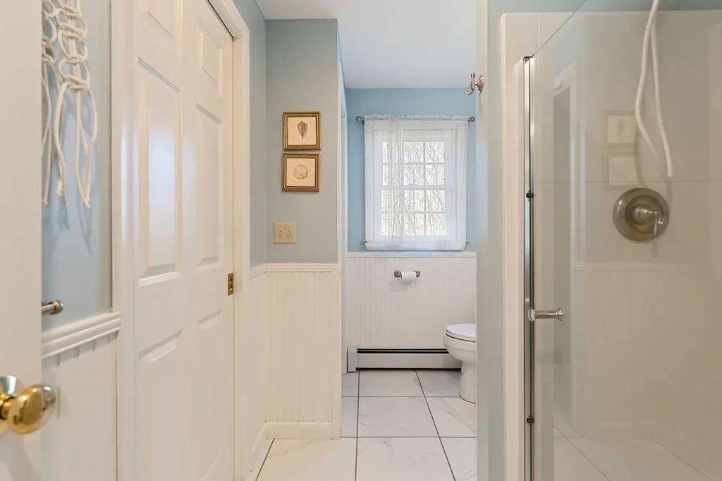 2 Shirley Lane Stratham NH 03885