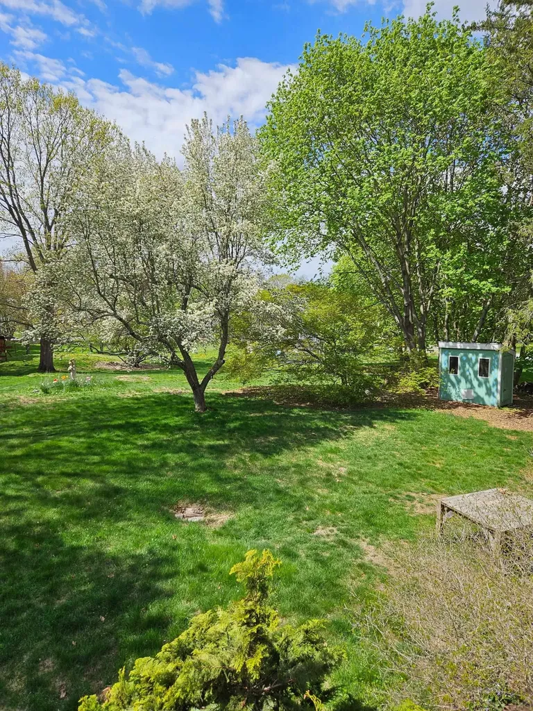 2 Shirley Lane Stratham NH 03885