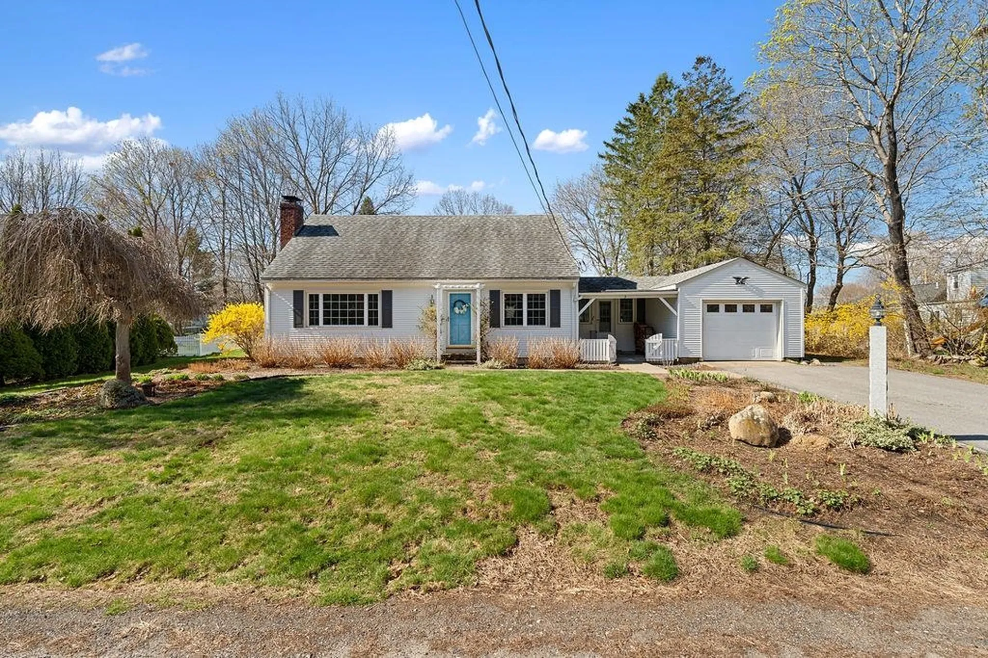 2 Shirley Lane Stratham NH 03885