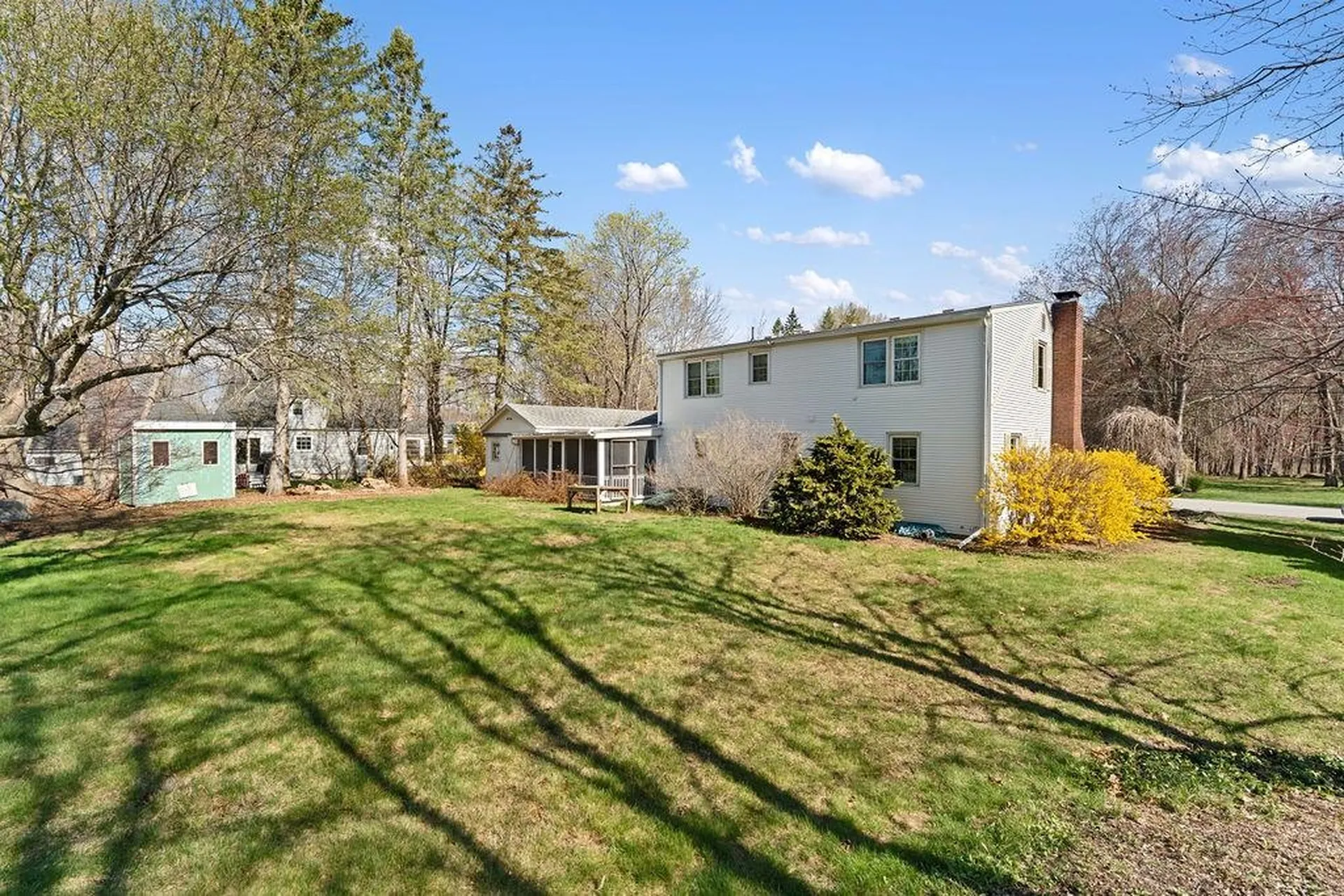 2 Shirley Lane Stratham NH 03885