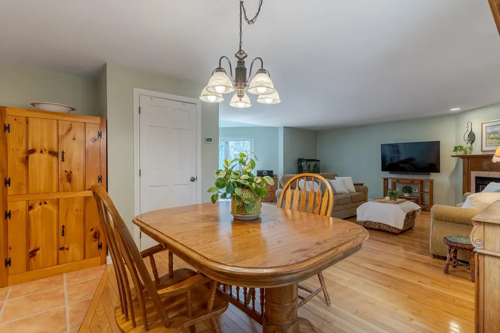 153 Coffin Road Epping NH 03042