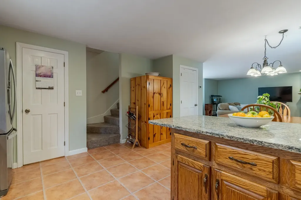 153 Coffin Road Epping NH 03042