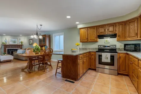 153 Coffin Road Epping NH 03042