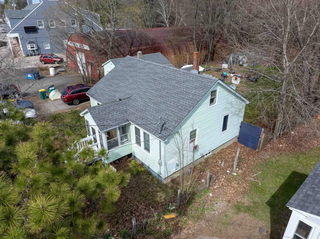 4 Old Dover Road Rochester NH 03867