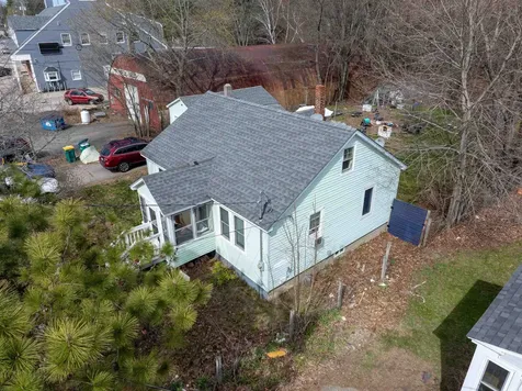 4 Old Dover Road Rochester NH 03867