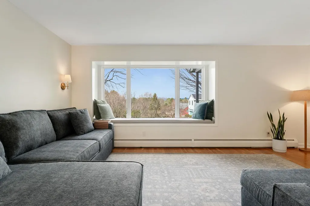 5 Harbor Ridge Road South Burlington VT 05403