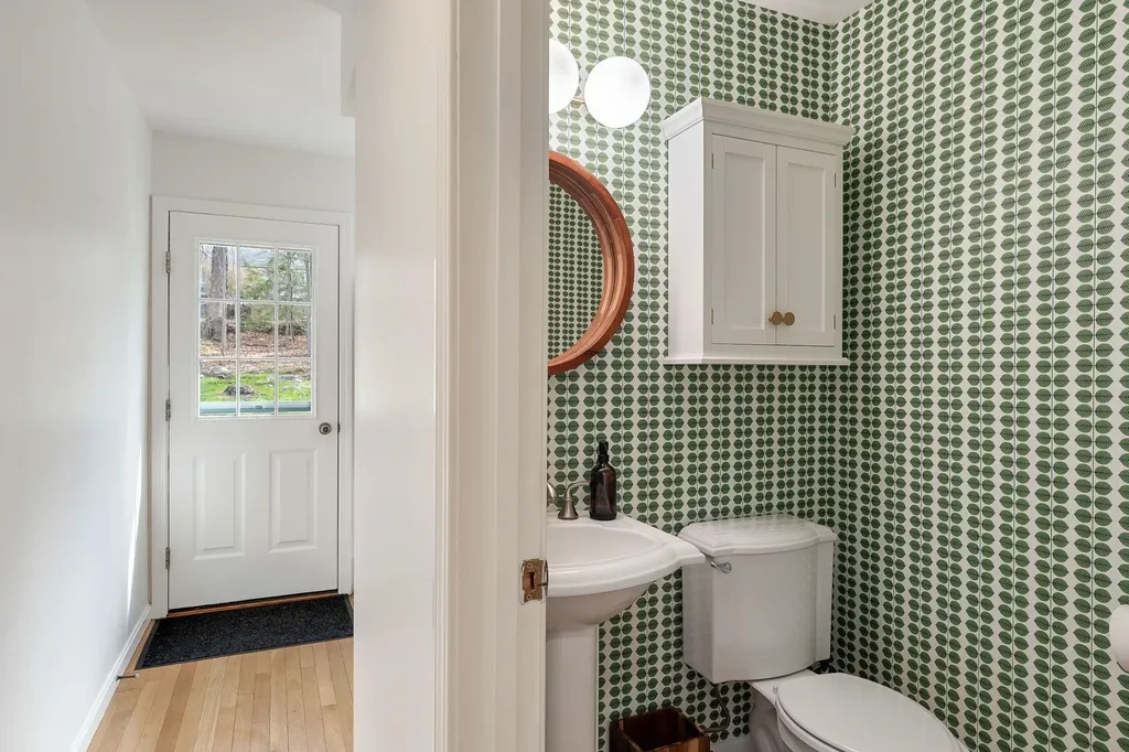 5 Harbor Ridge Road South Burlington VT 05403