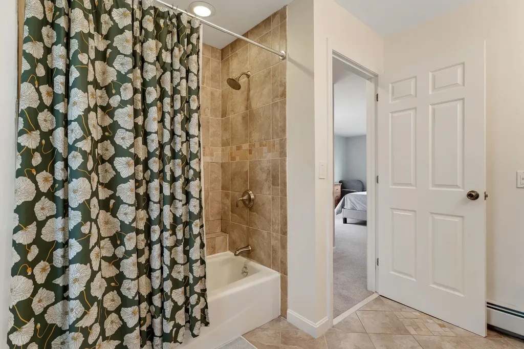 5 Harbor Ridge Road South Burlington VT 05403