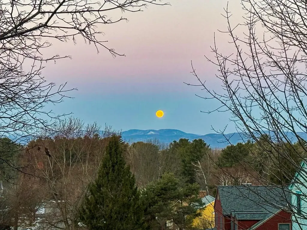 5 Harbor Ridge Road South Burlington VT 05403