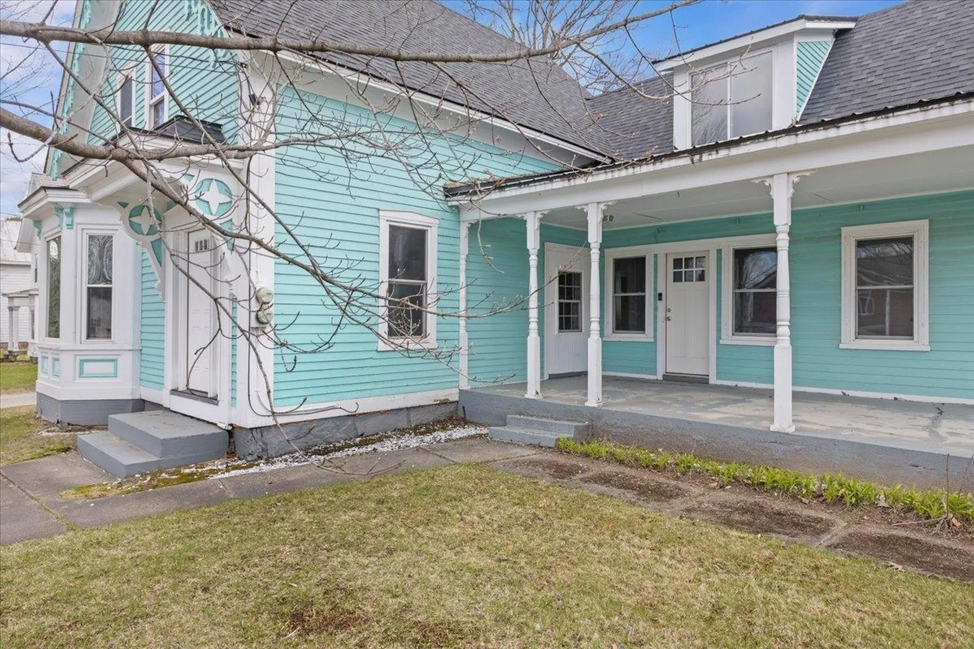 186 N. Main Street Bakersfield VT 05441